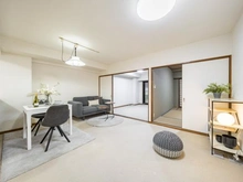 【神奈川県/横浜市南区山谷】ハイマート横浜 リビング・ダイニング：※家具・調度品等は本体価格に含まれません。