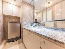 【神奈川県/横浜市中区西竹之丸】プラウド横濱山手 洗面所