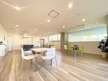 【神奈川県/川崎市宮前区宮前平】プラウドシティ宮崎台 ウエストコート 共用施設：パーティーサロン