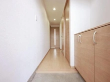 【神奈川県/横浜市磯子区原町】ナイスアーバン横濱根岸 玄関