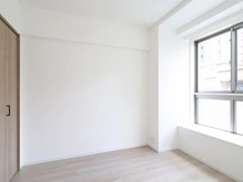 【神奈川県/横浜市南区高根町】ルシオン大通り公園 洋室