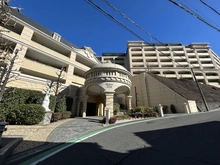 【神奈川県/横浜市南区永田台】レイディアント横濱ユーロヒルズ 外観