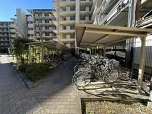 【神奈川県/横浜市南区永田台】レイディアント横濱ユーロヒルズ 駐輪場