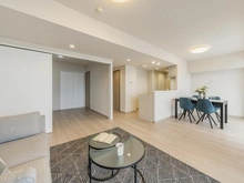 【神奈川県/横浜市中区野毛町】カスタリア桜木町 リビング・ダイニング：（奥）洋室