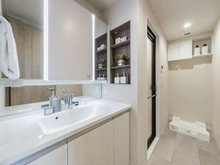 【神奈川県/横浜市中区野毛町】カスタリア桜木町 洗面所