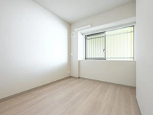 【神奈川県/横浜市中区野毛町】カスタリア桜木町 サービスルーム（納戸）