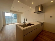 【神奈川県/横浜市西区みなとみらい】みなとみらいミッドスクエア　ザ・タワーレジデンス キッチン