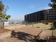 【神奈川県/横須賀市追浜東町】ザ・パークハウス追浜オーシャンフォート 敷地内