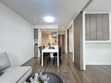 【神奈川県/横浜市神奈川区松見町】ブリシア横浜大口 リビング・ダイニング：（右）洋室