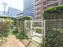 【神奈川県/横浜市西区戸部町】シャリエ横浜ベイグランデ 専用庭