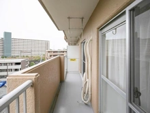 【神奈川県/横浜市栄区小菅ケ谷】クレール本郷台 バルコニー：洗濯物干し可能
