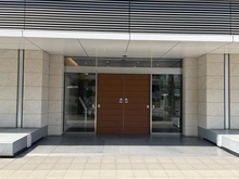 【神奈川県/横浜市西区花咲町】横浜MIDベースタワーレジデンス アプローチ