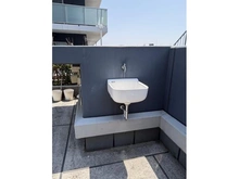 【神奈川県/横浜市西区花咲町】横浜MIDベースタワーレジデンス 共用部：芝生広場