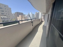 【神奈川県/横浜市中区末吉町】日神パレステージ伊勢佐木 バルコニー
