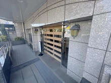 【神奈川県/横浜市中区末吉町】日神パレステージ伊勢佐木 エントランス