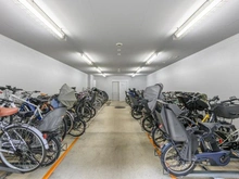 【神奈川県/横浜市神奈川区栄町】プレミスト横浜ポートサイド 駐輪場