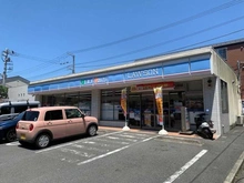 【神奈川県/横浜市南区前里町】マイキャッスル横浜南 ローソン横浜前里町店（現地より約200m）