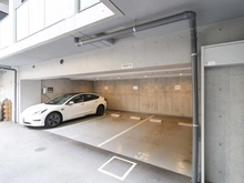 【神奈川県/横浜市中区若葉町】エステムプラザ横濱関内 駐車場