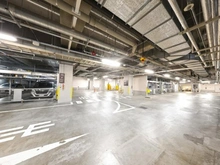 【神奈川県/横浜市西区北幸】ブランズ横浜 駐車場：建物内駐車場