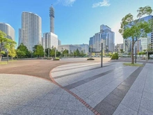 【神奈川県/横浜市西区みなとみらい】M.M.TOWERS the East 高島中央公園（現地より約250m）：
