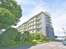 【神奈川県/横浜市南区六ツ川】六ッ川台団地1街区1号棟 外観：大規模修繕中