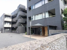 【神奈川県/横浜市中区山元町】ルピナス山手 アプローチ