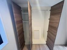【神奈川県/横浜市磯子区磯子台】ブリリアシティ横浜磯子 G棟 洋室：収納