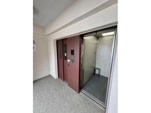 【神奈川県/横浜市南区吉野町】ベイサイトコート横浜 共用部：エレベーター