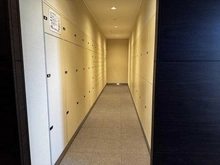 【神奈川県/川崎市川崎区港町】リヴァリエ C棟 宅配BOX