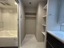 【神奈川県/横浜市神奈川区子安通】クリオ新子安六番館 洗面所