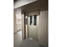 【神奈川県/横浜市神奈川区子安通】クリオ新子安六番館 エレベーター