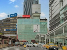 【神奈川県/横浜市西区西平沼町】ヨコハマタワーリングスクエア THE  WEST 横浜モアーズ（現地より約1,060m）