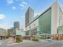 【神奈川県/横浜市西区西平沼町】ヨコハマタワーリングスクエア THE  WEST 「 横浜」駅西口ロータリー（現地より約1,030m）