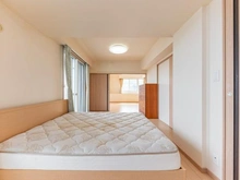 【神奈川県/横浜市保土ケ谷区保土ケ谷町】オークフローレ横濱保土ヶ谷 洋室