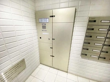 【神奈川県/横浜市保土ケ谷区保土ケ谷町】オークフローレ横濱保土ヶ谷 宅配BOX