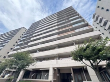 【神奈川県/横須賀市東逸見町】ウェルシティ横須賀ポートバレーヌ2番館 外観