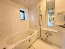 【神奈川県/横須賀市東逸見町】ウェルシティ横須賀ポートバレーヌ2番館 浴室