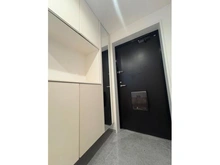 【神奈川県/横須賀市東逸見町】ウェルシティ横須賀ポートバレーヌ2番館 玄関