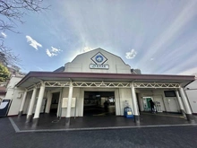 【神奈川県/横須賀市東逸見町】ウェルシティ横須賀ポートバレーヌ2番館 「横須賀」駅（現地より約225m）