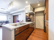 【神奈川県/横浜市西区花咲町】プラウド横浜桜木町 キッチン