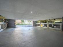 【神奈川県/横浜市西区花咲町】プラウド横浜桜木町 駐車場