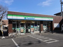 【神奈川県/川崎市高津区坂戸】パークホームズ溝の口ミッドイースト ファミリーマート　川崎坂戸二丁目店（現地より約180m）