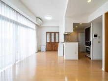 【東京都/府中市住吉町】プラウド府中中河原 リビング・ダイニング