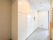 【神奈川県/横浜市西区桜木町】リーデンススクエア桜木町 宅配BOX：右側：メールBOX