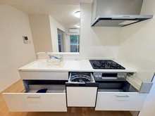 【神奈川県/横浜市西区赤門町】ハーズ赤門町 収納