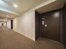 【神奈川県/横浜市西区北幸】ブランズ横浜 玄関：ダブルロック／内廊下設計