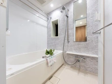 【神奈川県/横浜市西区桜木町】フェルモ横浜桜木町 洗面所