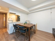 【神奈川県/横浜市西区桜木町】フェルモ横浜桜木町 ダイニングキッチン