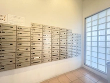 【神奈川県/海老名市中央】グリーンコート海老名 IV番館 メールBOX