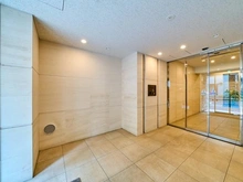 【神奈川県/横浜市中区太田町】プレシエ横濱馬車道 エントランス
